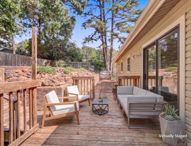 105 Kingsbrook Street, Hot Springs, AR 71913