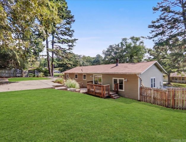 105 Kingsbrook Street, Hot Springs, AR 71913