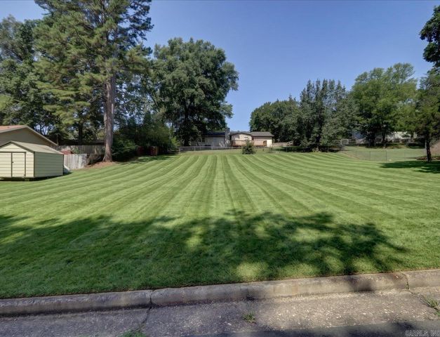 105 Kingsbrook Street, Hot Springs, AR 71913