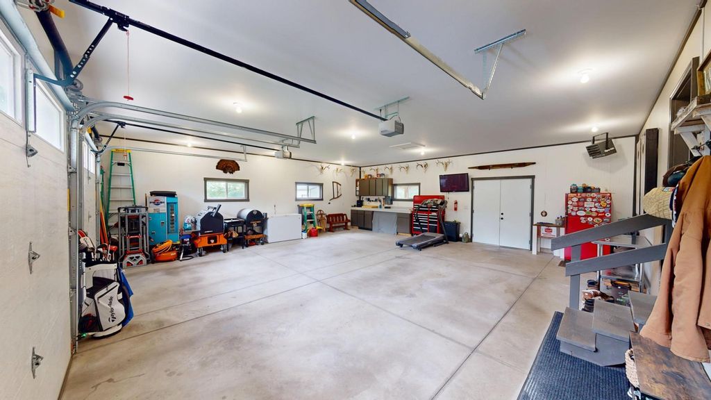 Image 20 of property listing at N7781 Amsterdam Prairie Road, Holmen, WI 54636
