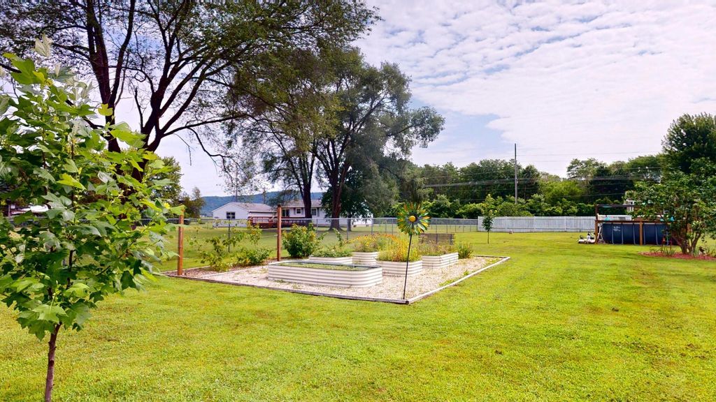 Image 23 of property listing at N7781 Amsterdam Prairie Road, Holmen, WI 54636