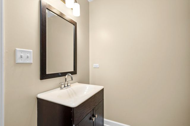 552 W Cullerton Street G, Chicago, IL 60616