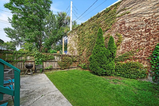 552 W Cullerton Street G, Chicago, IL 60616