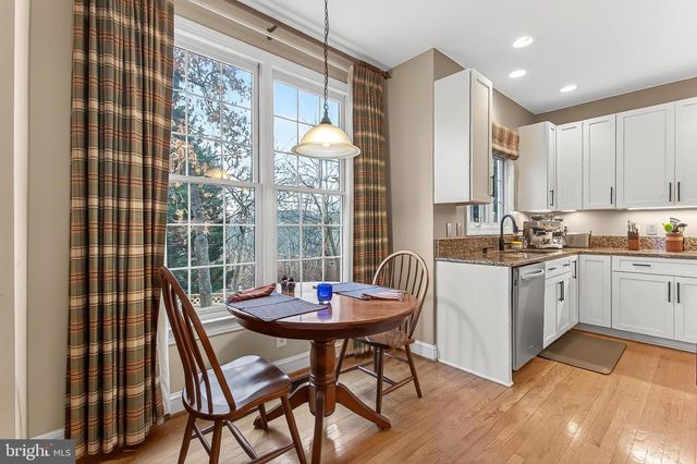 4818 9TH ST S, Arlington, VA 22204