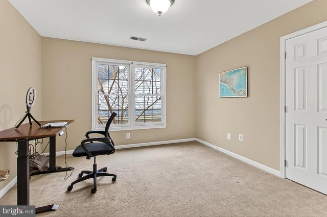 4818 9TH ST S, Arlington, VA 22204