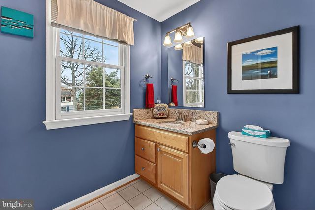 4818 9TH ST S, Arlington, VA 22204