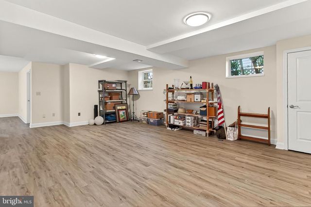 4818 9TH ST S, Arlington, VA 22204