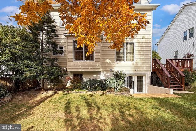 4818 9TH ST S, Arlington, VA 22204