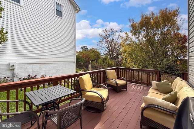 4818 9TH ST S, Arlington, VA 22204