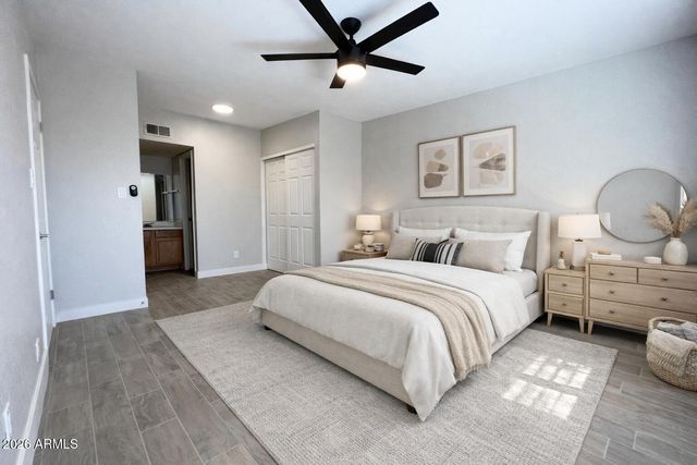 5757 W EUGIE Avenue 2049, Glendale, AZ 85304