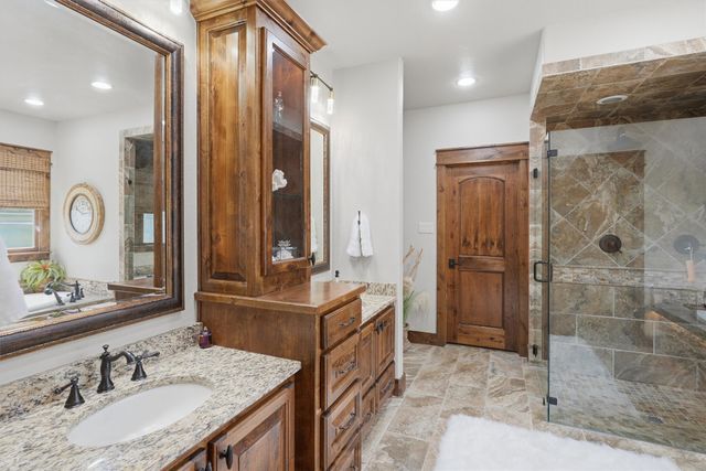 1080 Cascade Lane, Graford, TX 76449