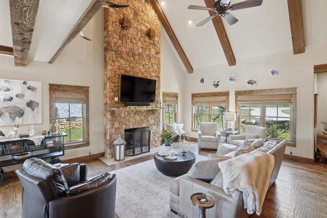 1080 Cascade Lane, Graford, TX 76449