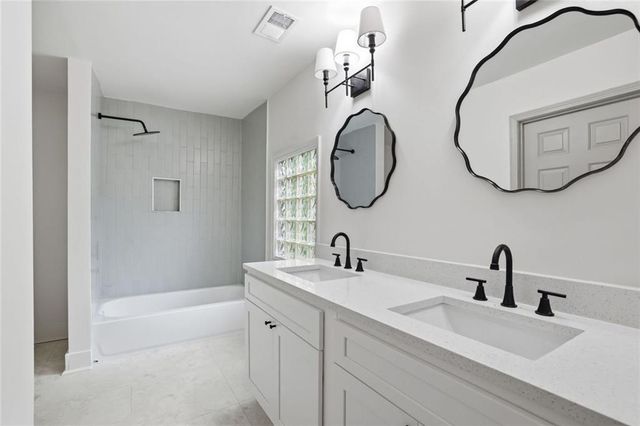 4291 Riverlake Way, Snellville, GA 30039