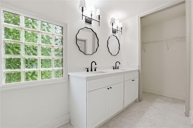 4291 Riverlake Way, Snellville, GA 30039