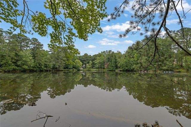 4291 Riverlake Way, Snellville, GA 30039