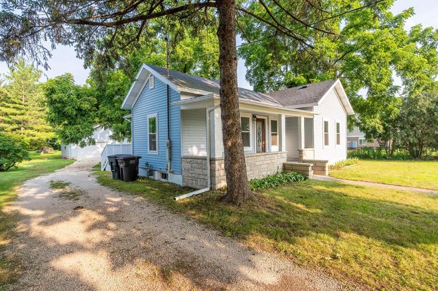 324 N Newcomb STREET, Whitewater, WI 53190