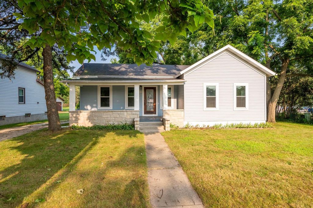 324 N Newcomb STREET, Whitewater, WI 53190
