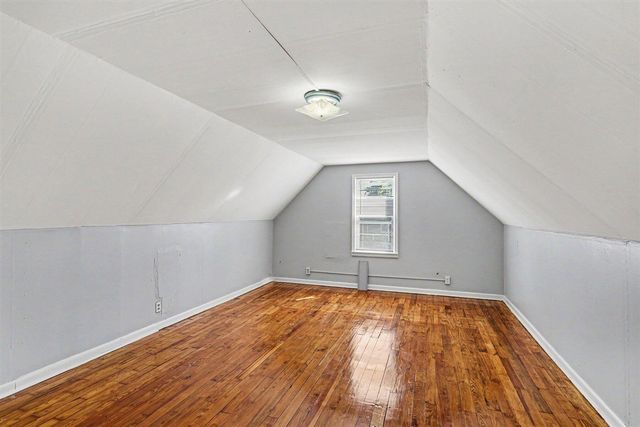 902 W Lapeer Street, Lansing, MI 48915