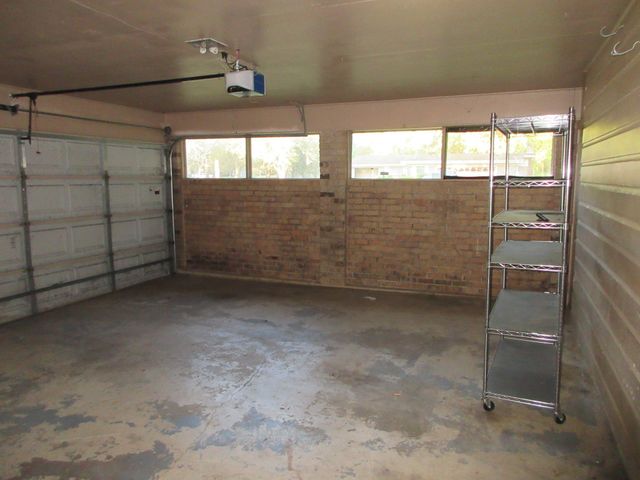 3229 Autumn Lane, Shreveport, LA 71119