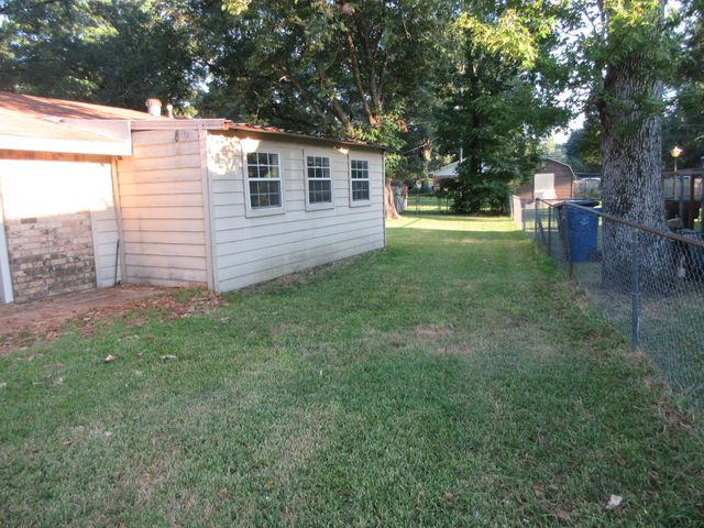 3229 Autumn Lane, Shreveport, LA 71119