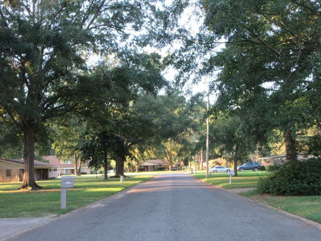 3229 Autumn Lane, Shreveport, LA 71119