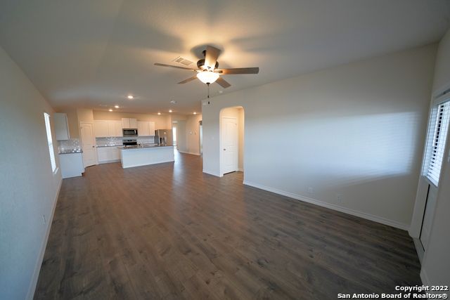 316 TOWN FRK, Cibolo, TX 78108