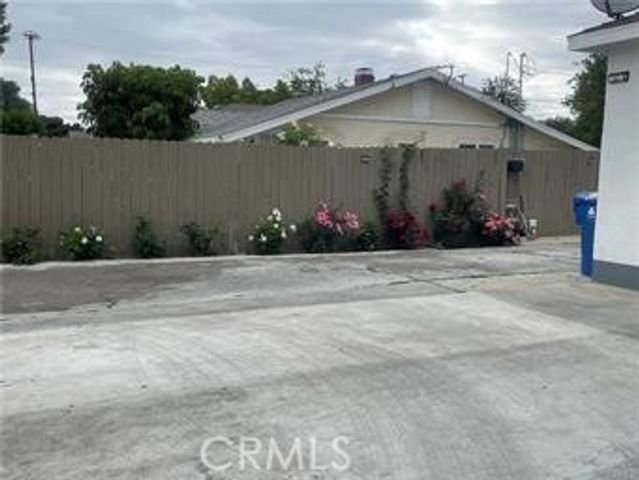 22029 Covello, Canoga Park (los Angeles), CA 91303