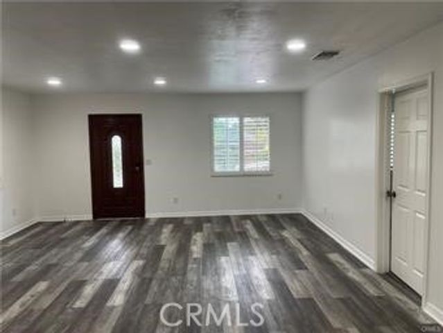 22029 Covello, Canoga Park (los Angeles), CA 91303