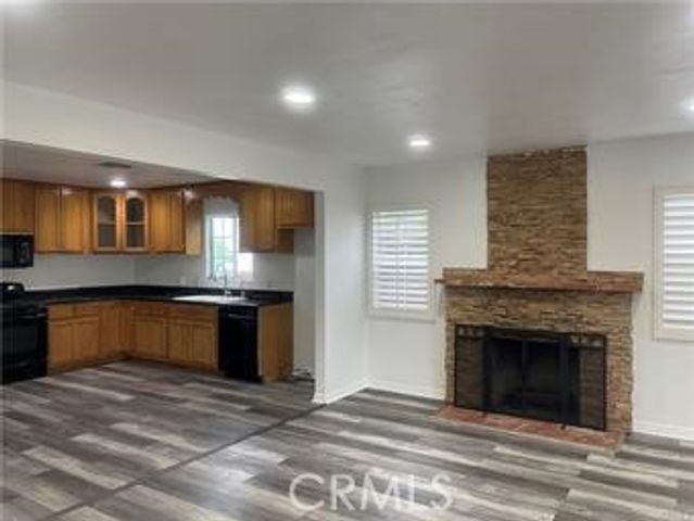 22029 Covello, Canoga Park (los Angeles), CA 91303