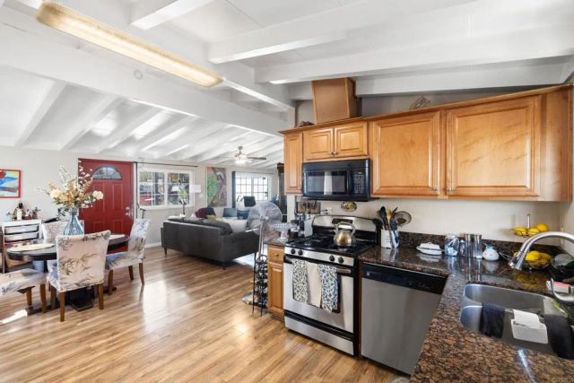 559 Lindsay Street, El Cajon, CA 92020