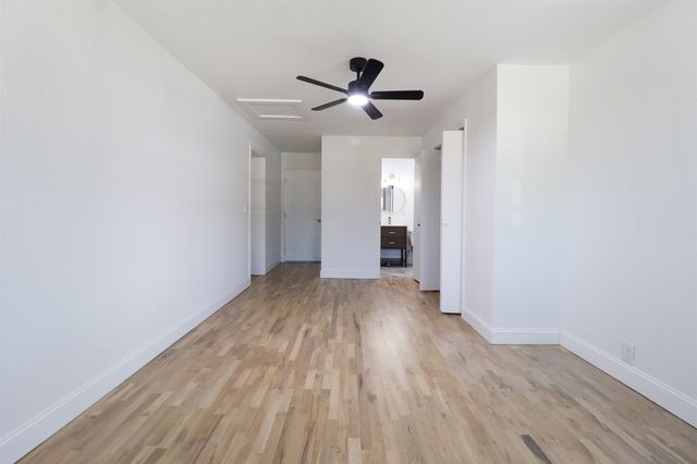 1007 W 9th Street, Claremore, OK 74017