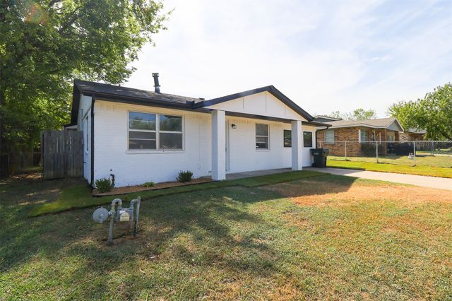 1007 W 9th Street, Claremore, OK 74017