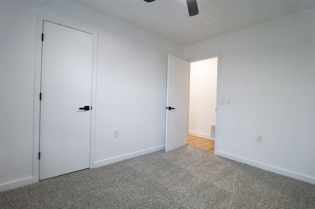 1007 W 9th Street, Claremore, OK 74017