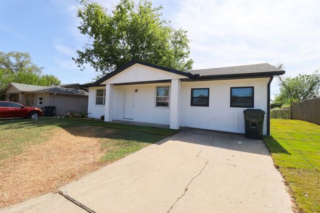 1007 W 9th Street, Claremore, OK 74017