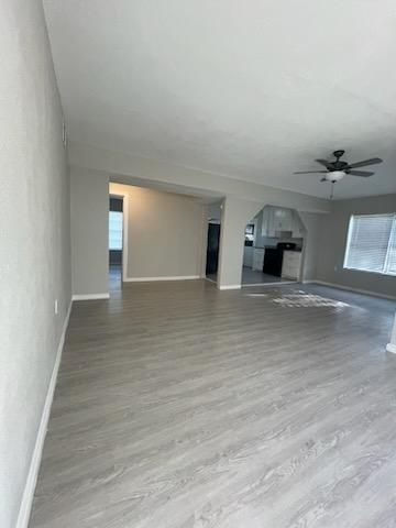 1114 E Pecan Street, Angleton, TX 77515