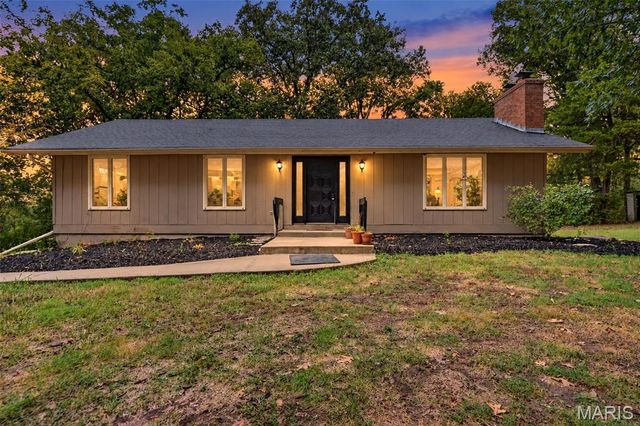 3649 Hopewell Road, Wentzville, MO 63385