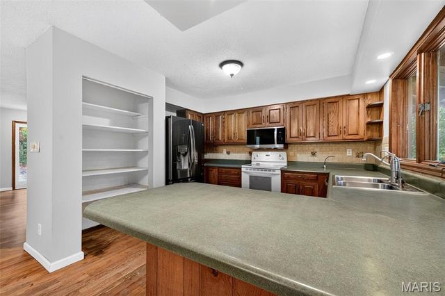 3649 Hopewell Road, Wentzville, MO 63385