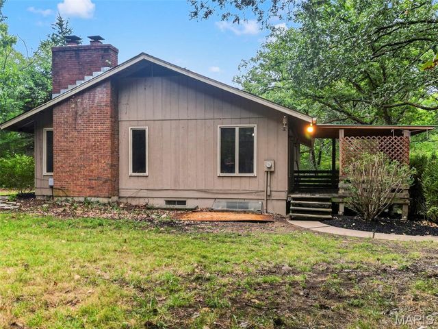 3649 Hopewell Road, Wentzville, MO 63385