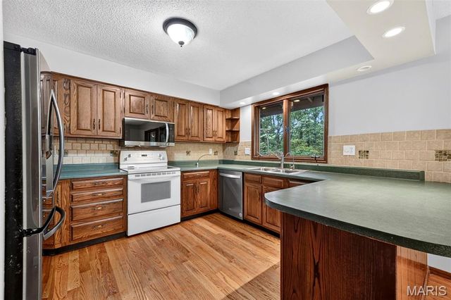 3649 Hopewell Road, Wentzville, MO 63385