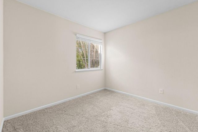 1604 Martinique Dr, Roseville, CA 95661