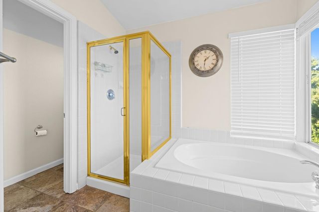 1604 Martinique Dr, Roseville, CA 95661