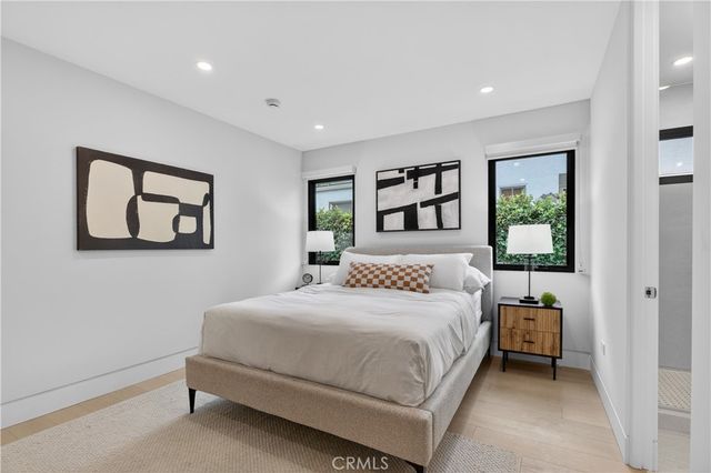4844 Biloxi Avenue, Toluca Lake, CA 91601