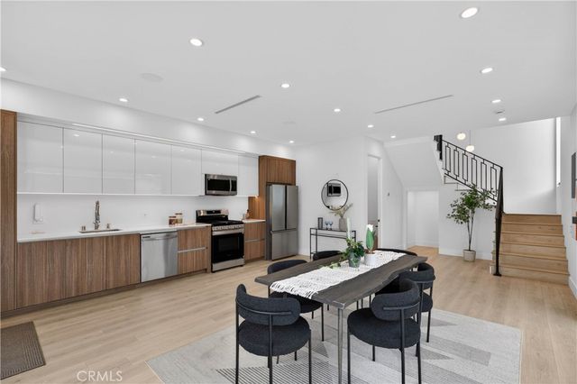 4844 Biloxi Avenue, Toluca Lake, CA 91601