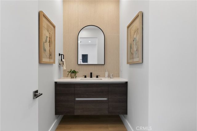 4844 Biloxi Avenue, Toluca Lake, CA 91601