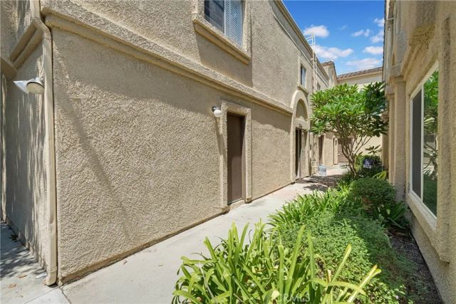 21164 Gladiolos Way, Lake Forest, CA 92630