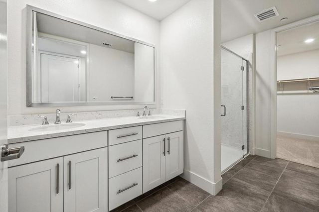 1058 Foster Square Lane 204, Foster City, CA 94404