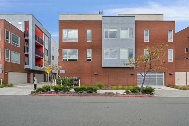 1058 Foster Square Lane 204, Foster City, CA 94404