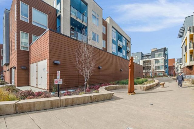 1058 Foster Square Lane 204, Foster City, CA 94404