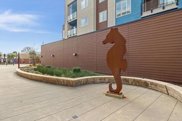 1058 Foster Square Lane 204, Foster City, CA 94404