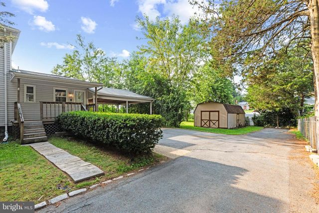 1434 WASHINGTON AVE, Severn, MD 21144